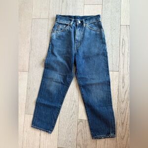 Vintage classic Levi’s  Blue Denim ankle/capri Jeans